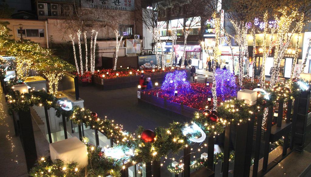 Hotel Skypark Central Myeongdong Seoel Buitenkant foto