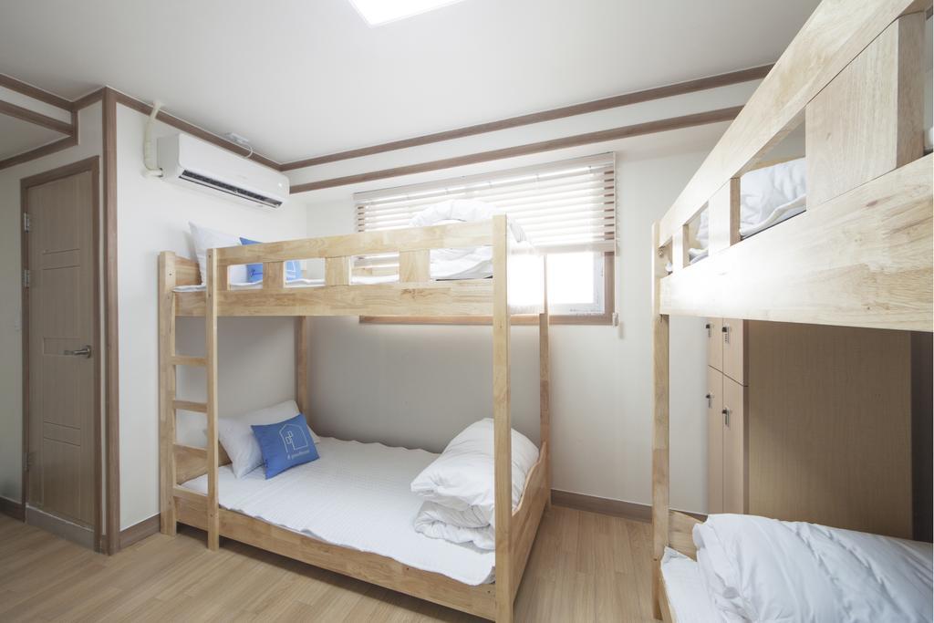 Hotel Skypark Central Myeongdong Seoel Buitenkant foto